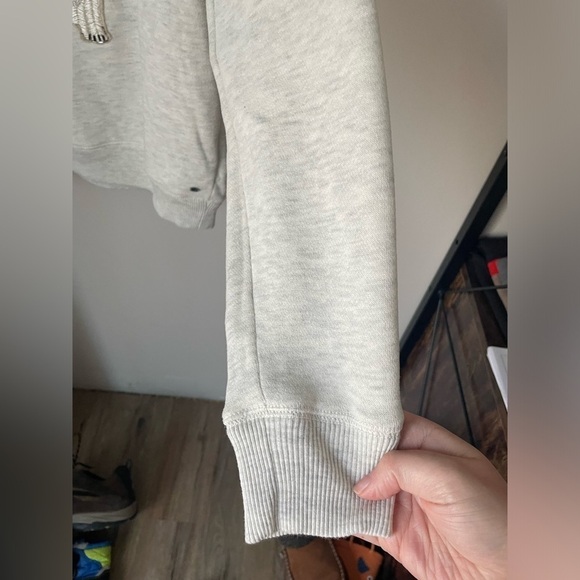 American Eagle Festive Bear Pullover Sweater Size Medium - Picture 5 of 8